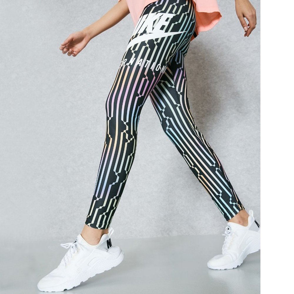 Nike International Graphic Print Running Leggings
